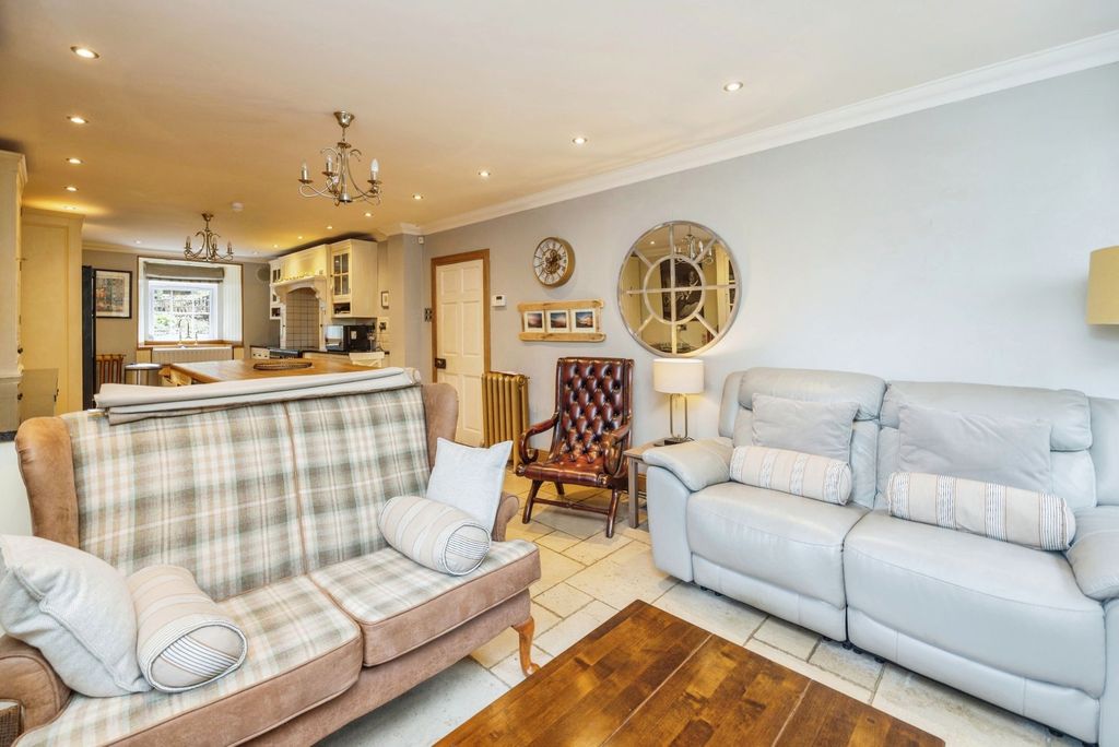 Additional image 8 of 5 bed detached house for saleThe Camb, 4 Coulter Road, Biggar ML12