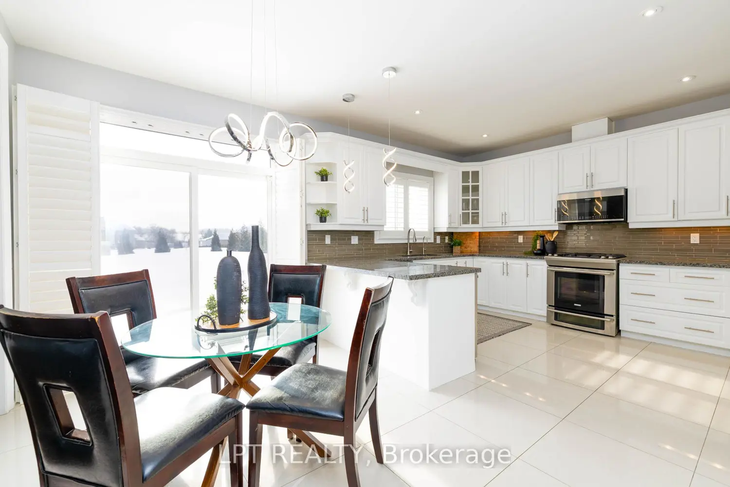 Additional image 9 of 66 Stonesthrow Crescent