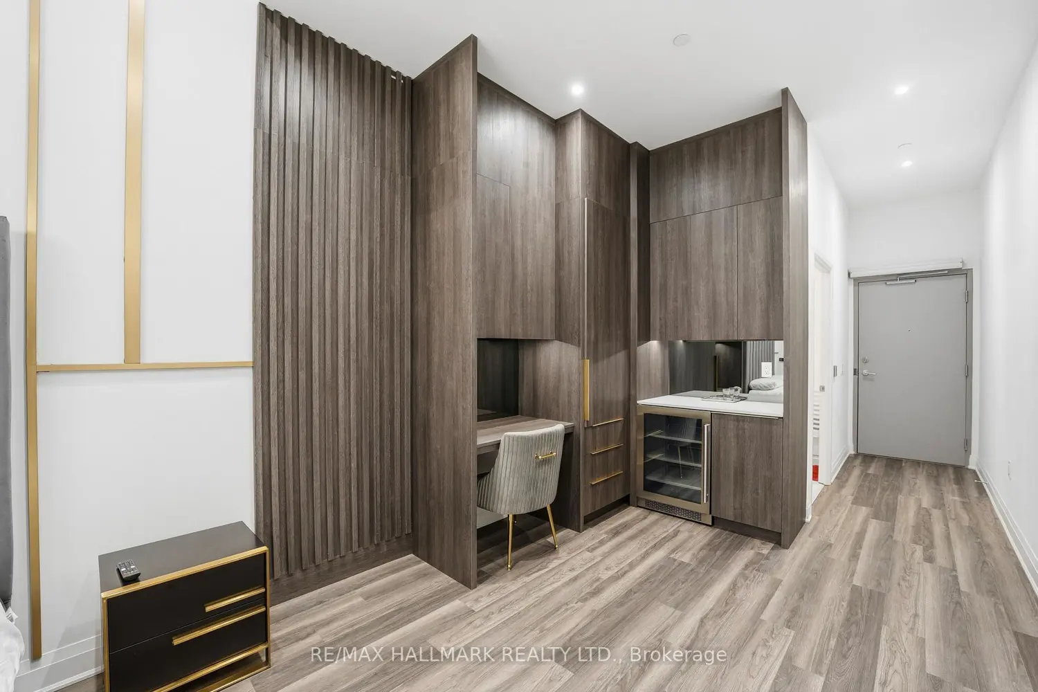 Additional image 16 of 3220 Sheppard Avenue 220