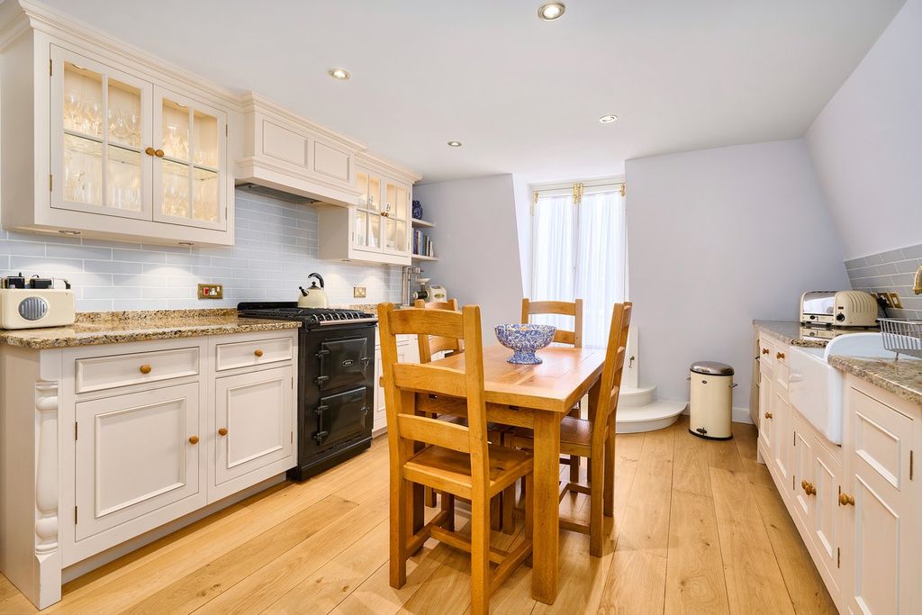 Additional image 3 of 3 bed flat for saleSt James's Square, Bath BA1