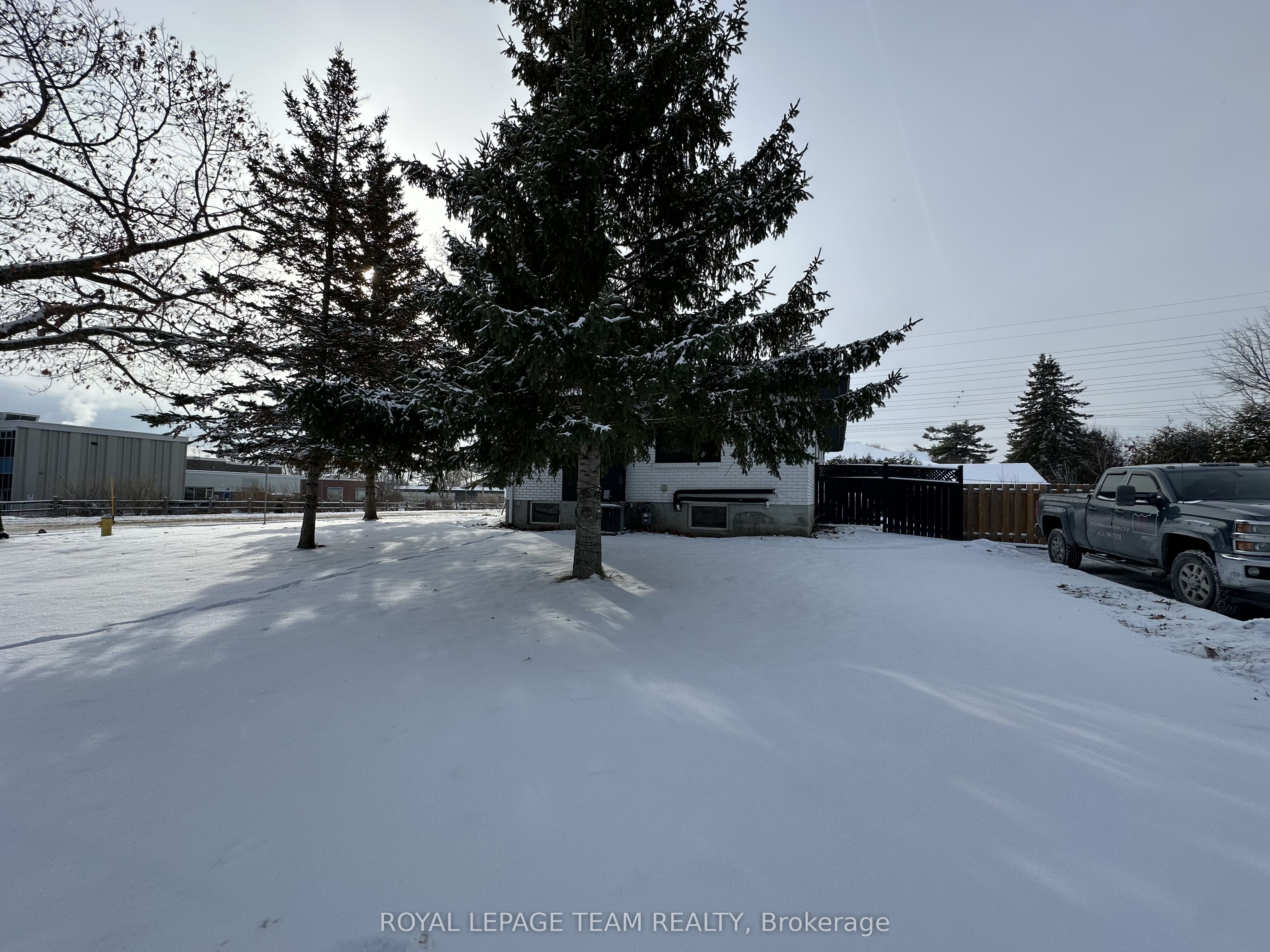 Additional image 2 of 41 Fieldrow Street, Ottawa, ON, K2G 2Y6