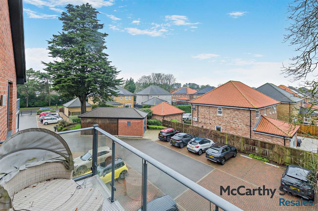 Additional image 24 of 2 bed flat for saleStapleton Court, Waller Grove, Swanland HU14