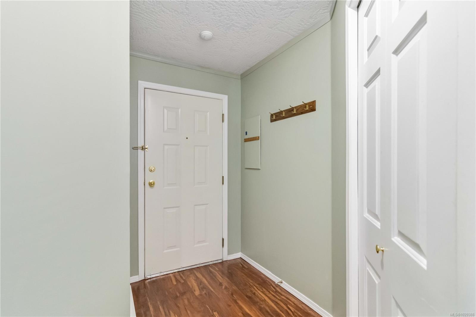 Additional image 5 of 104-3263 Alder Street, Victoria, BC, V8X 1P3