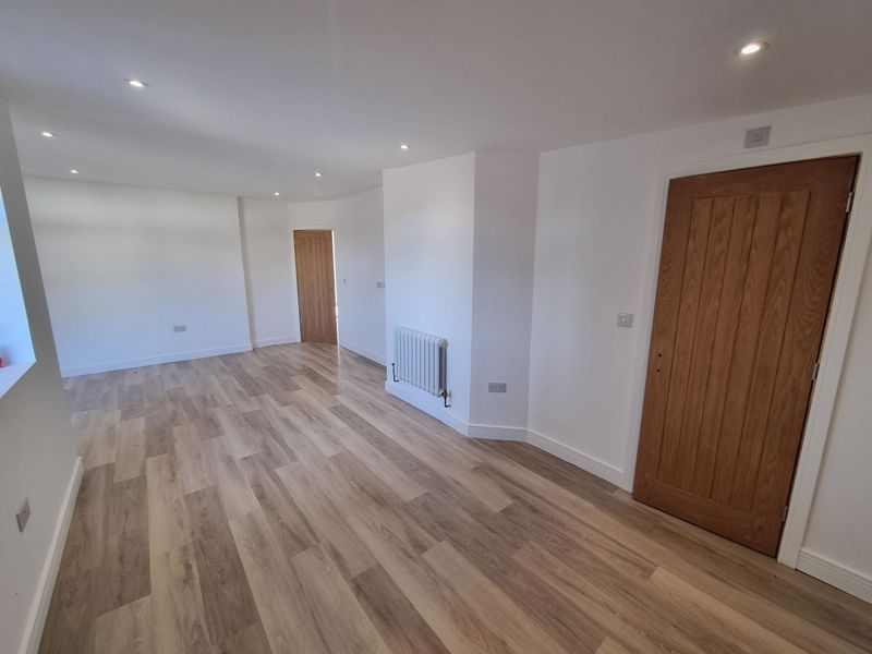 Additional image 14 of 6 bed detached house for salePenrhiw Lane, Machen CF83