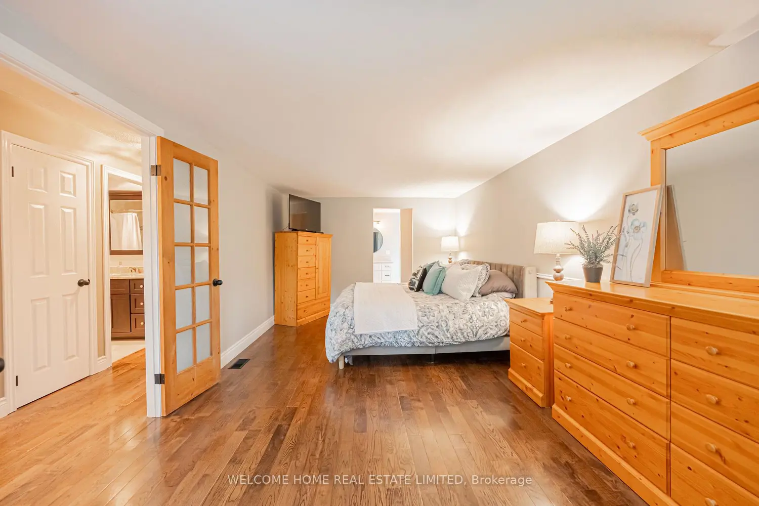 Additional image 10 of 8071 4Th Line