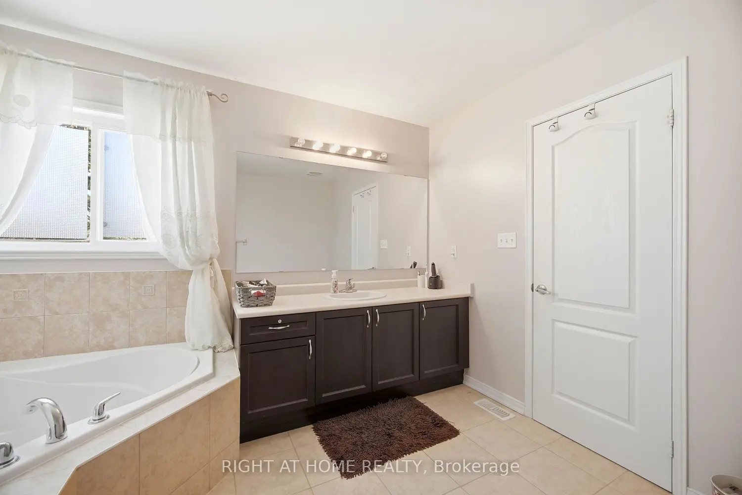 Additional image 11 of 2325 Bridle Road