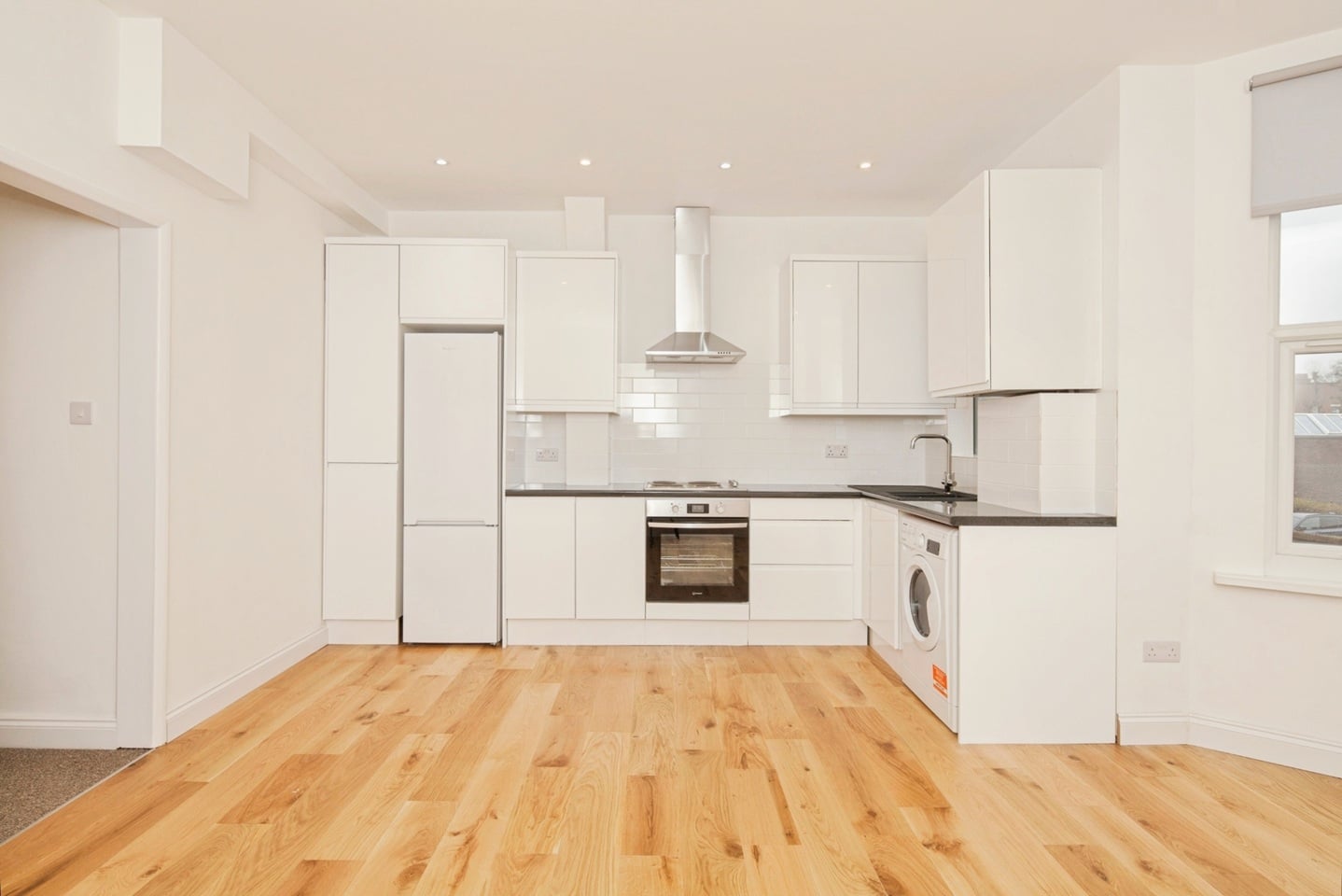 Additional image 4 of 2 Bed Flat, Valmar Road, SE5, N1 7GU