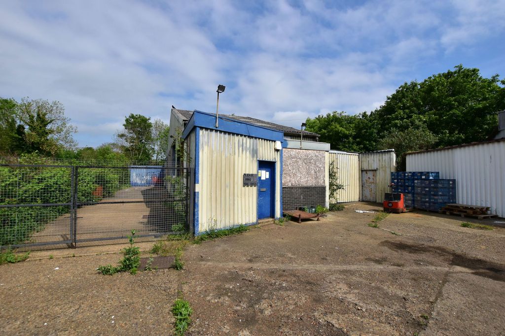 Additional image 10 of Industrial for saleBaryta Close, Stanford-Le-Hope, Essex SS17