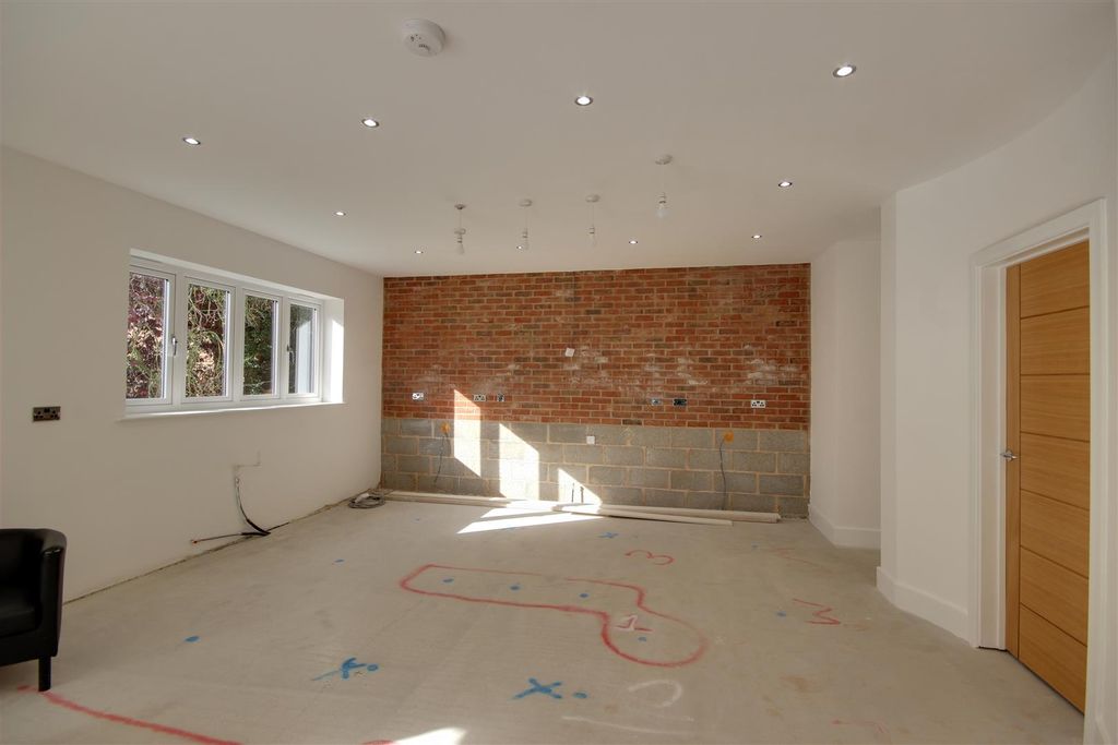 Additional image 9 of 5 bed detached house for saleSands Lane, Elloughton HU15