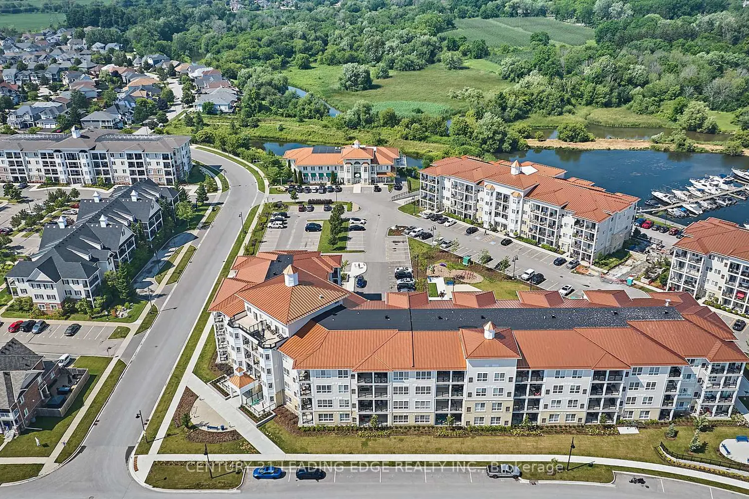 Additional image 2 of 50 Lakebreeze Drive 105