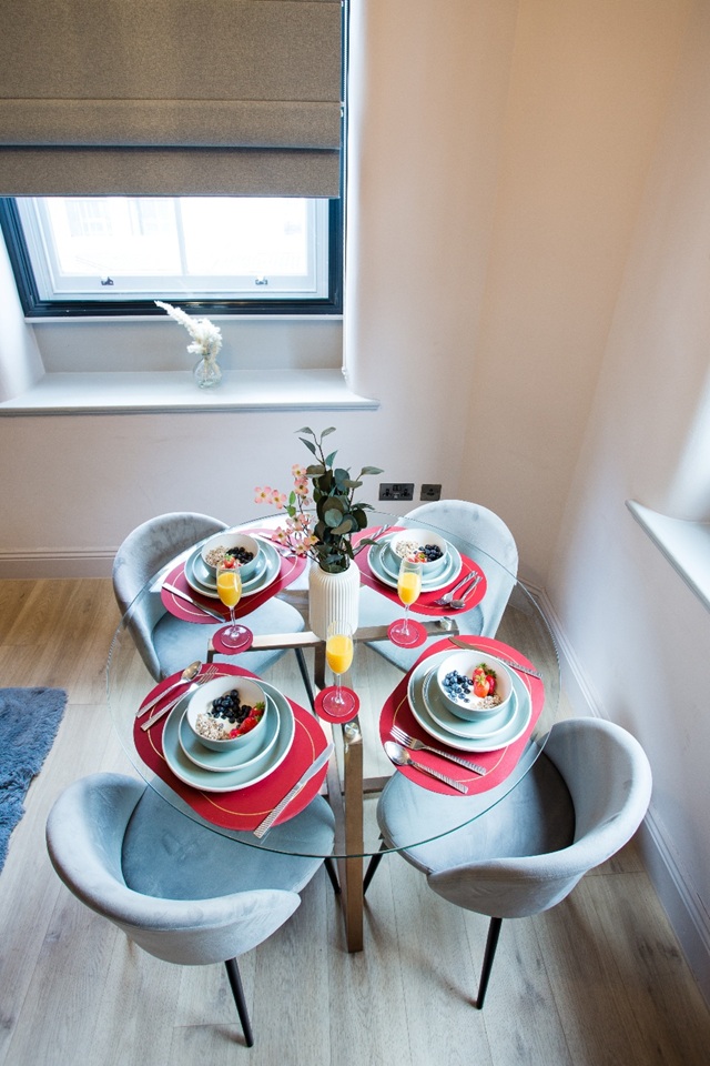 Additional image 6 of 2 Bed Flat, Charlotte Street, M1, N1 7GU