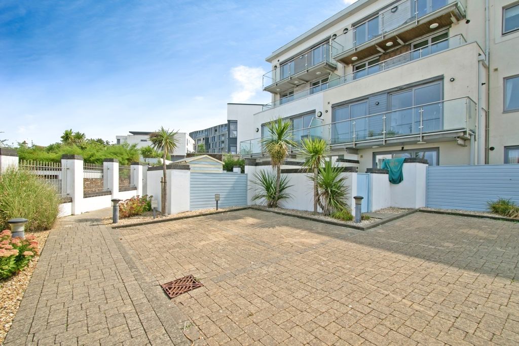 Additional image 45 of 3 bed flat for salePentire Avenue, Pentire, Newquay, Cornwall TR7
