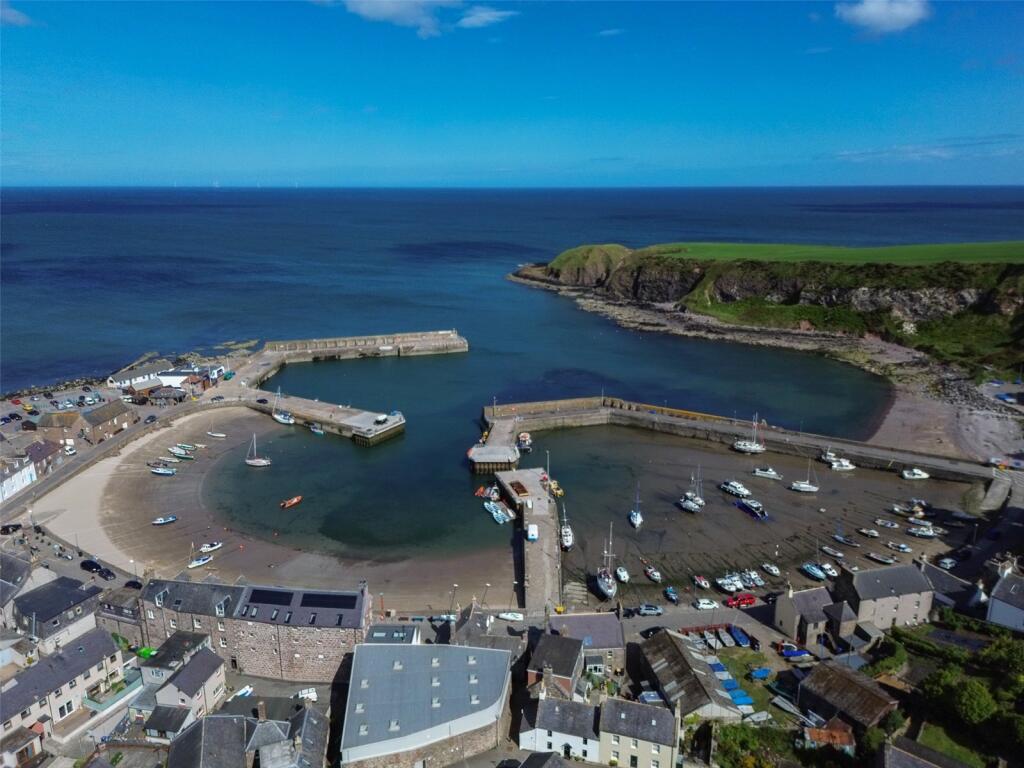 Additional image 19 of Dunnottar Cottage, 1 Castle Street, Stonehaven, Aberdeenshire, AB39