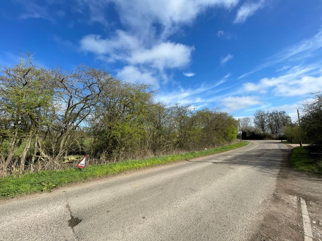 Additional image 11 of Land for saleDunstable Road, Tilsworth, Leighton Buzzard LU7