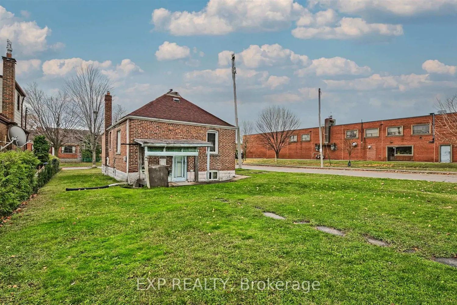 Additional image 4 of 414 Melrose Street