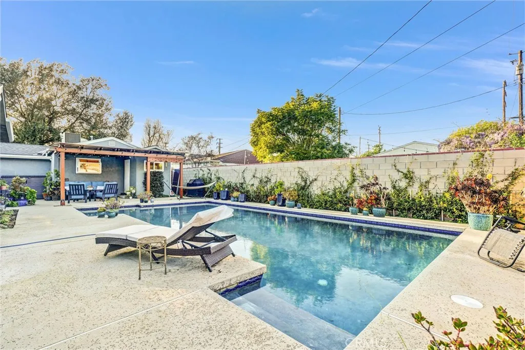 Additional image 28 of 1130 N Cordova St, Burbank, CA 91505