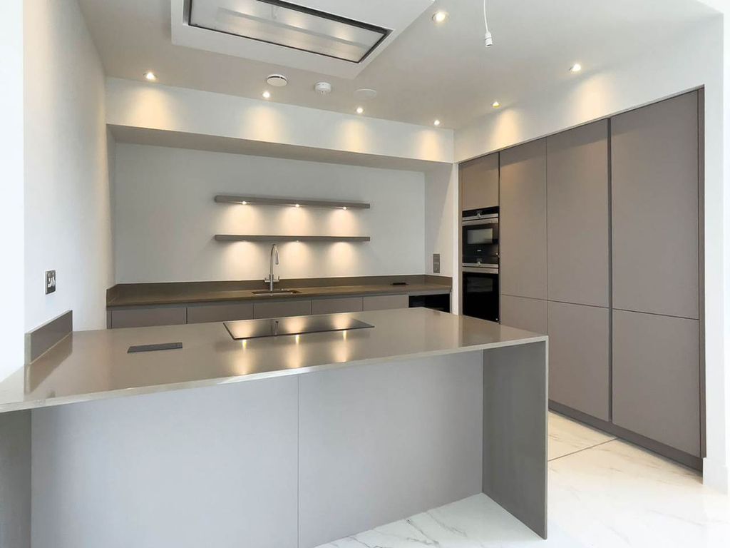 Additional image 3 of 3 bed flat for saleCorstorphine Road, Edinburgh EH12