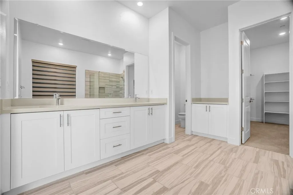 Additional image 47 of 102 Pansy, Irvine, CA 92618