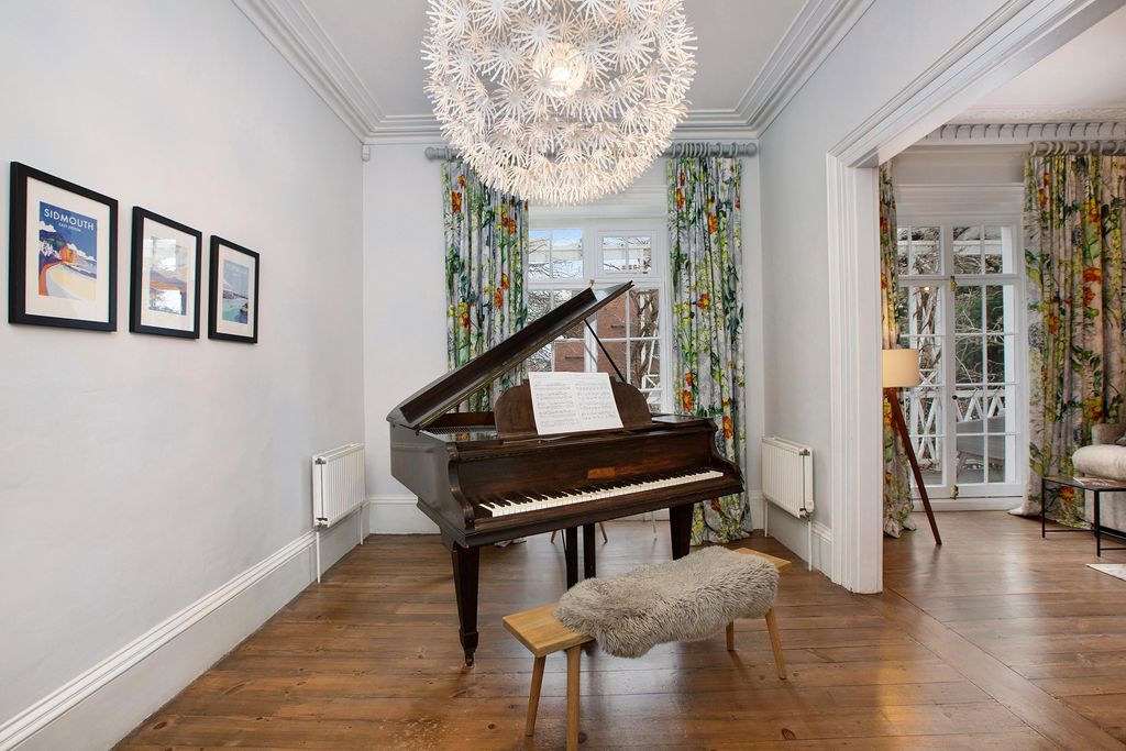 Additional image 13 of 7 bed detached house for saleSt Leonards Place, Exeter, Devon EX2