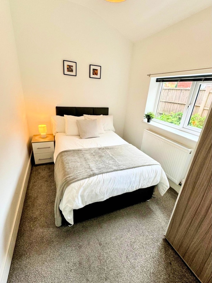 Room in a Shared House, Poplar Road, B66, N1 7GU