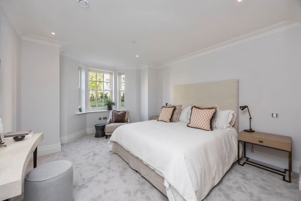 Additional image 11 of 3 bed flat for saleThe Percy, Cooper's Hill, Englefield Green, Surrey TW20