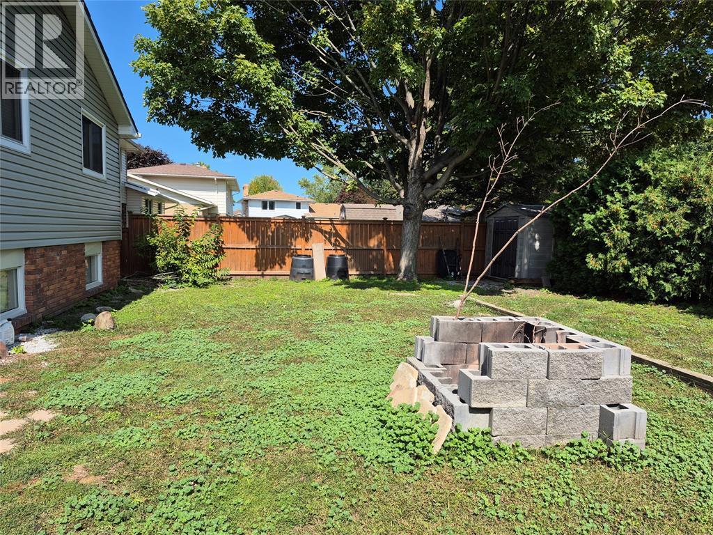 Additional image 3 of 608 Winchester Crescent South, Sarnia, ON, N7S4P9