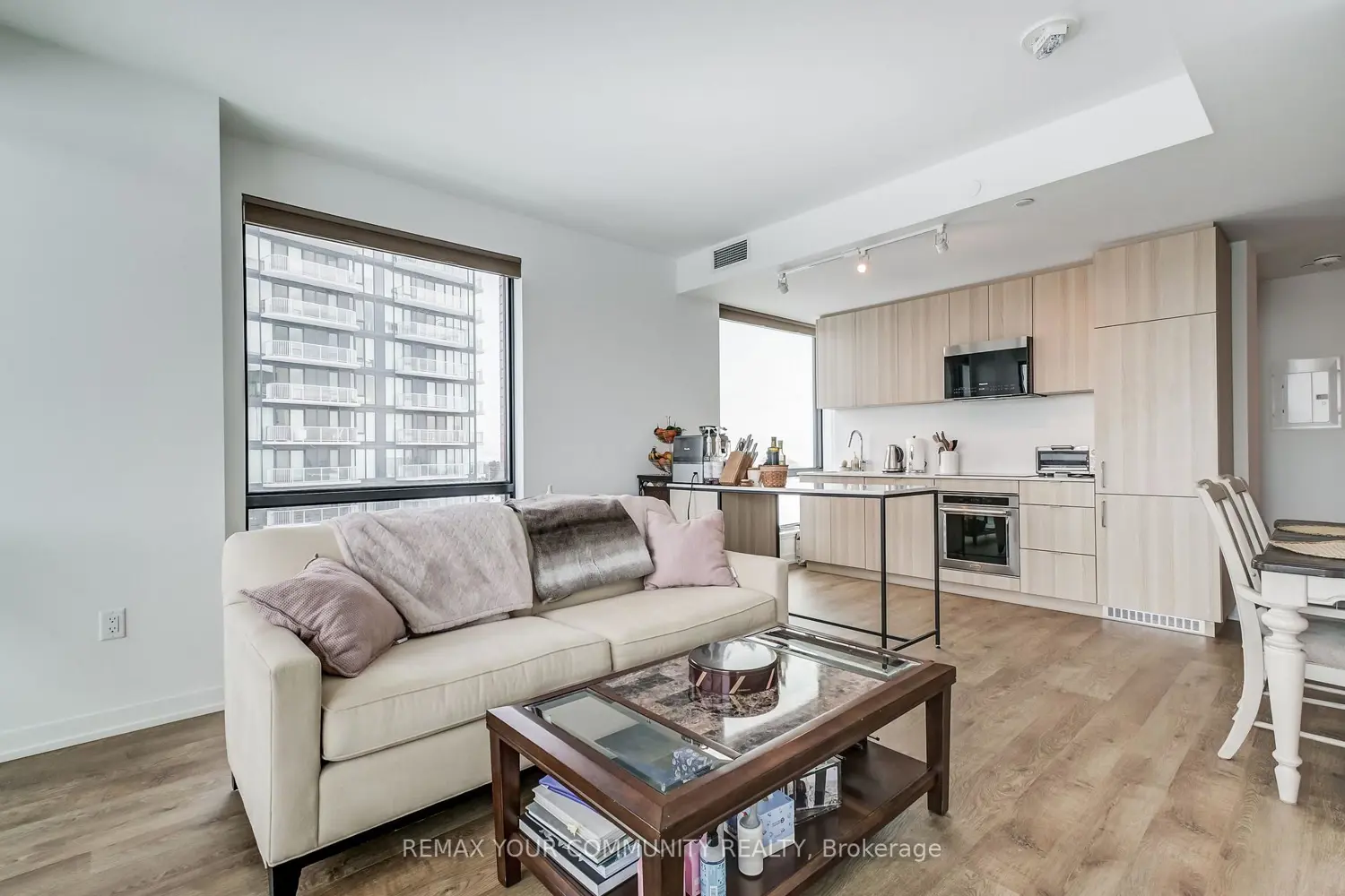 Additional image 7 of 251 Masonry Way 612