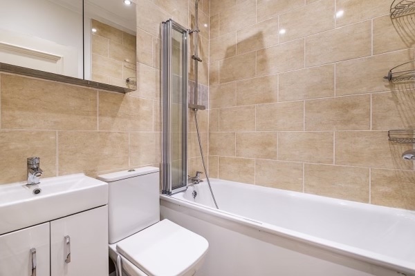 Additional image 7 of 2 Bed Flat, Wandsworth Road, SW8, N1 7GU