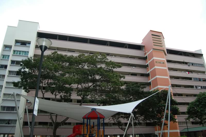 Additional image 9 of 207 Tampines Street 21