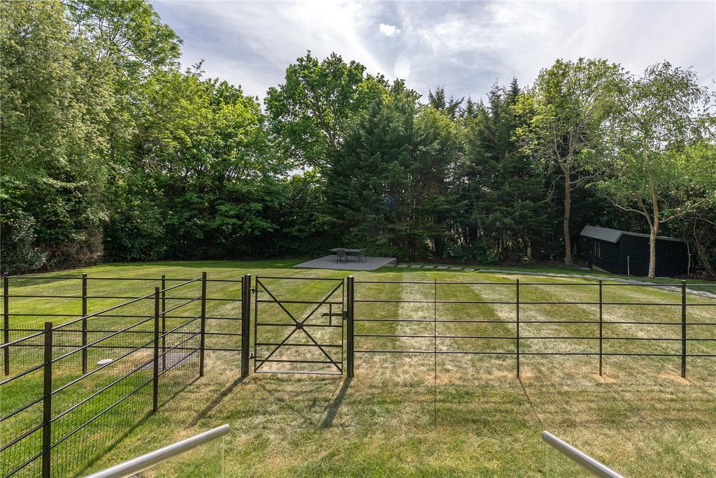 Additional image 26 of 2 bed flat for saleLeigh Court Close, Cobham KT11