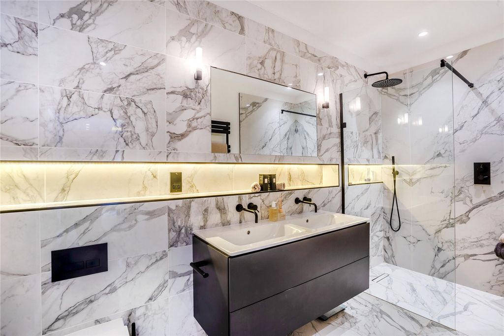 Additional image 14 of 2 bed flat for saleCongleton Road, Alderley Edge, Cheshire SK9