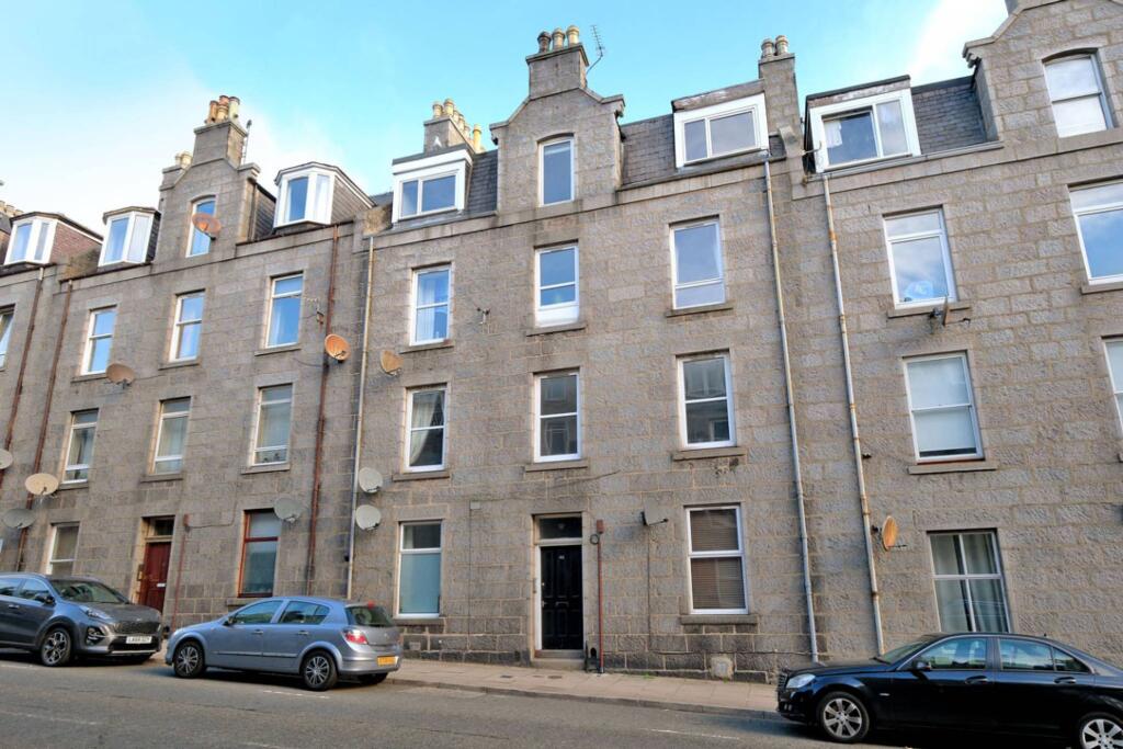 Top Floor 46 Esslemont Avenue, Rosemount, Aberdeen, AB25 1SQ