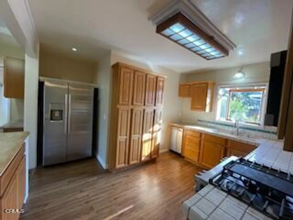 Additional image 11 of 2521 Fairmount Avenue, La Crescenta, CA 91214