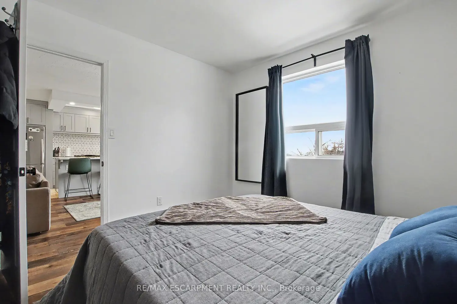 Additional image 12 of 2373 King Street 36