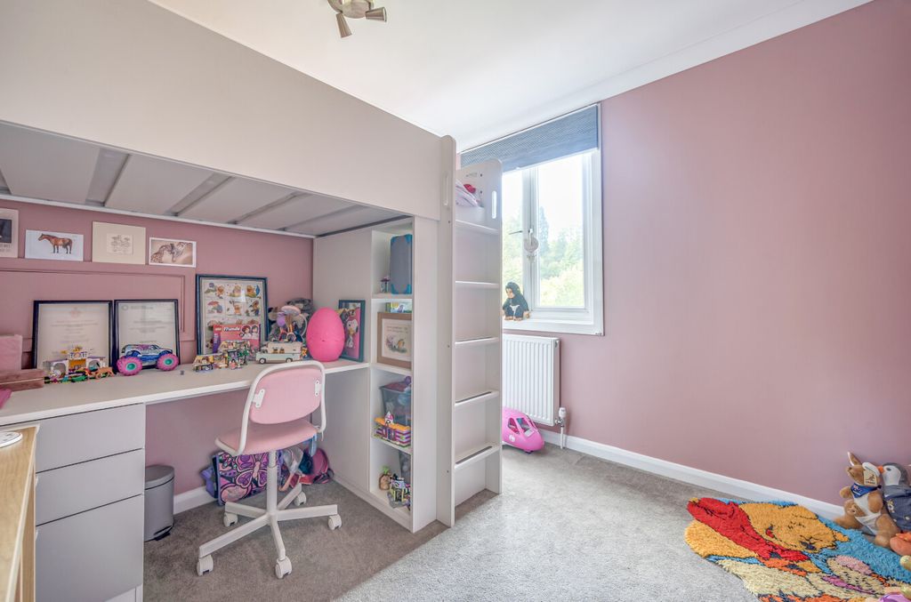 Additional image 11 of 4 bed terraced house for saleHaslemere, Surrey GU27