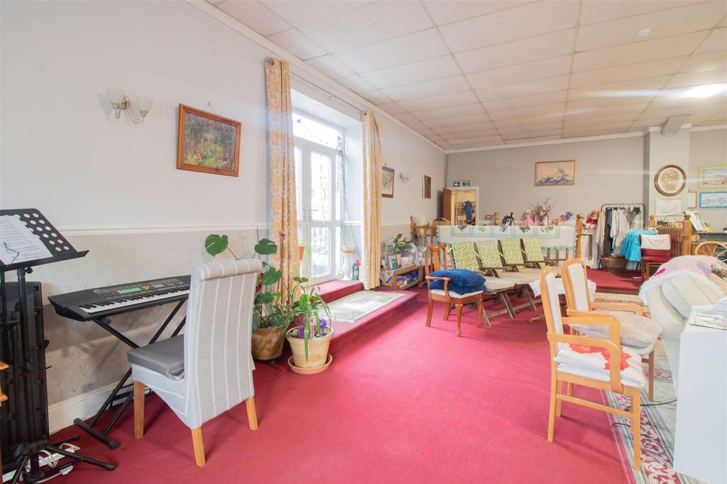 Additional image 48 of 1 bed property for saleRisca Road, Cross Keys NP11