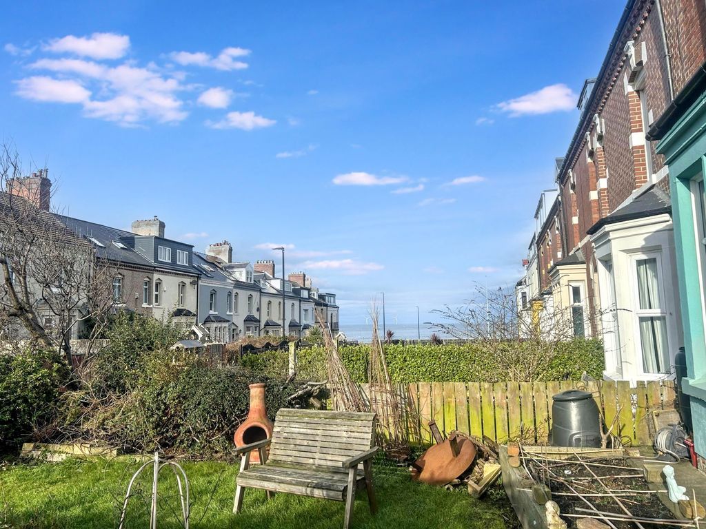 Additional image 2 of 4 bed maisonette for saleVictoria Avenue, Whitley Bay NE26