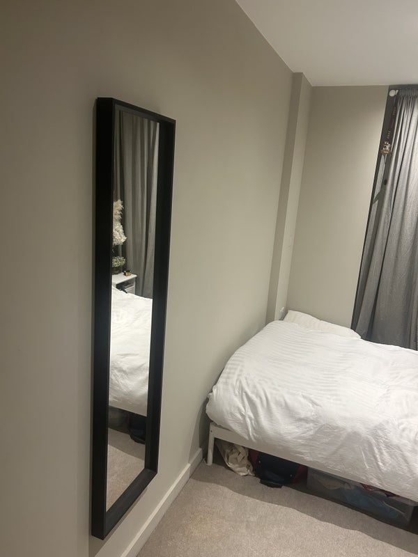 Additional image 2 of Room in a Shared Flat, York Rd, SW11, N1 7GU