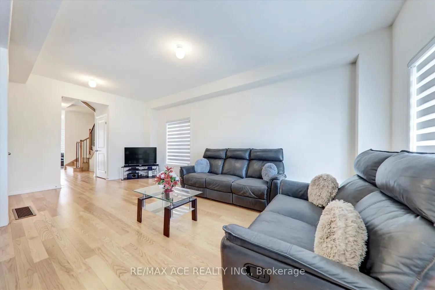 Additional image 6 of 1097 Cameo Street