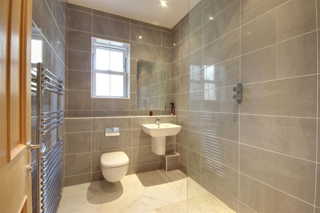 Additional image 20 of 4 bed detached house for salePark Lane, Swanland HU14