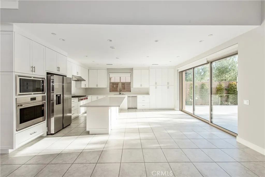 Additional image 40 of 201 Evaroad, Irvine, CA 92602