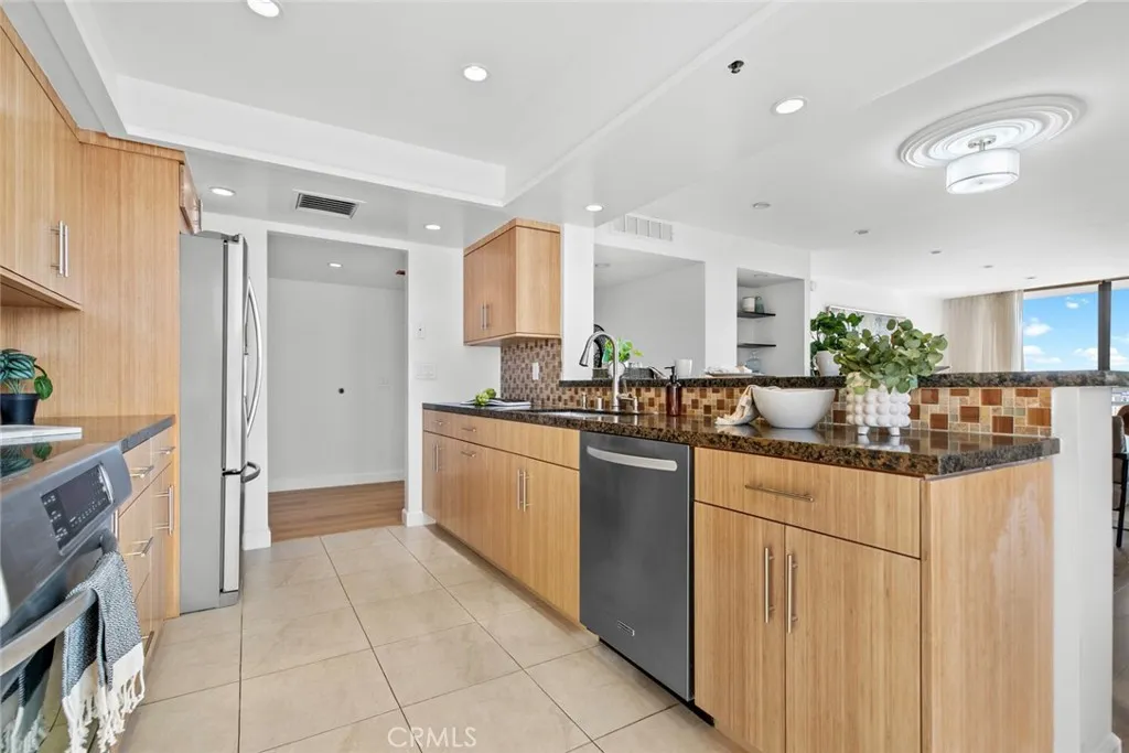 Additional image 57 of 343 Pioneer Drive Unit 1101, Glendale, CA 91203