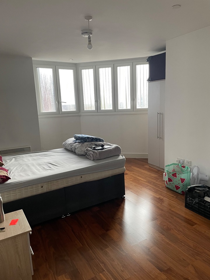 Additional image 3 of 1 Bed Flat, Metropolitan House, B16, N1 7GU