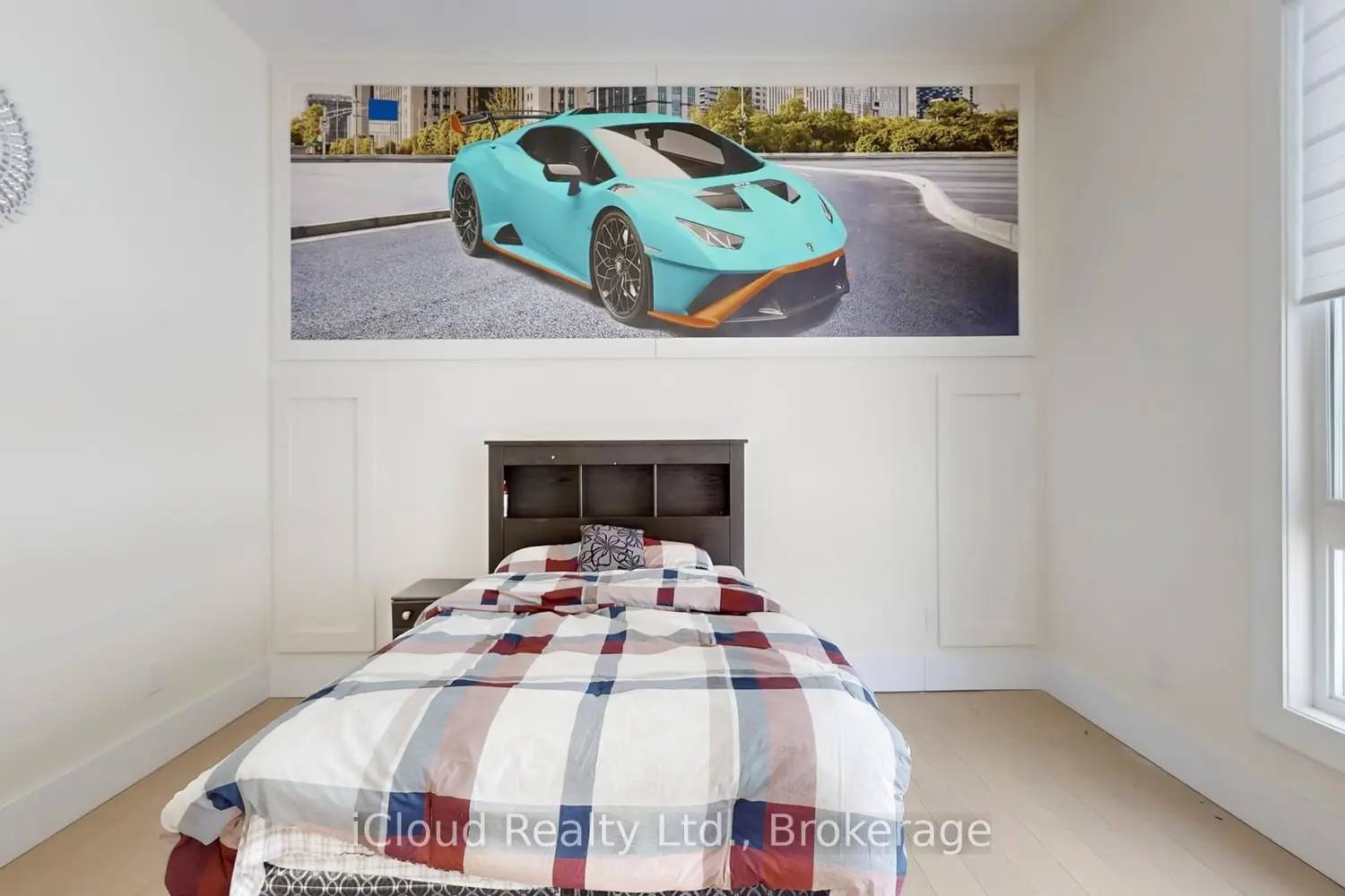 Additional image 14 of 674525 Hurontario Street