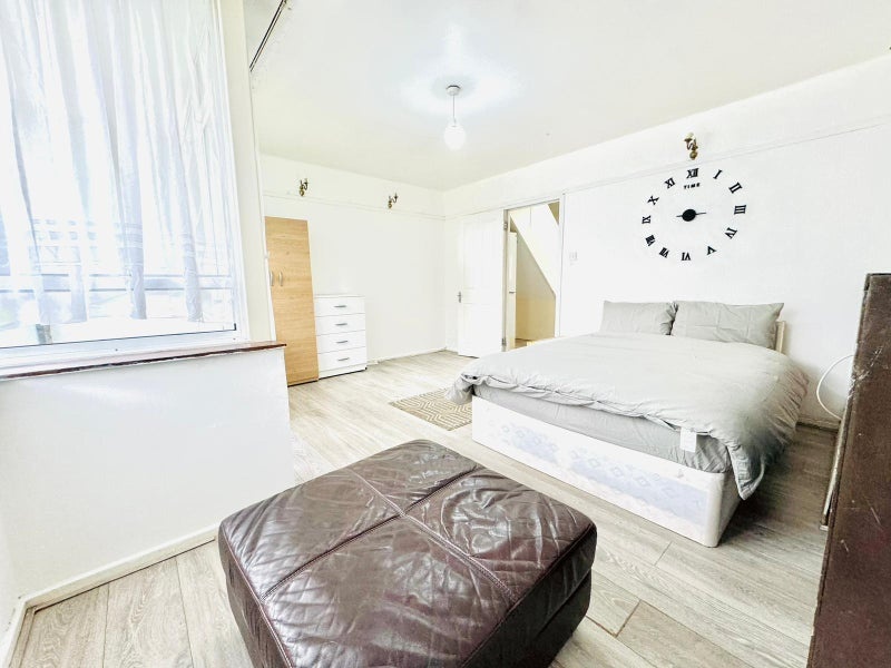Additional image 7 of Room in a Shared Flat, Limehouse Double Rooms, E1, N1 7GU