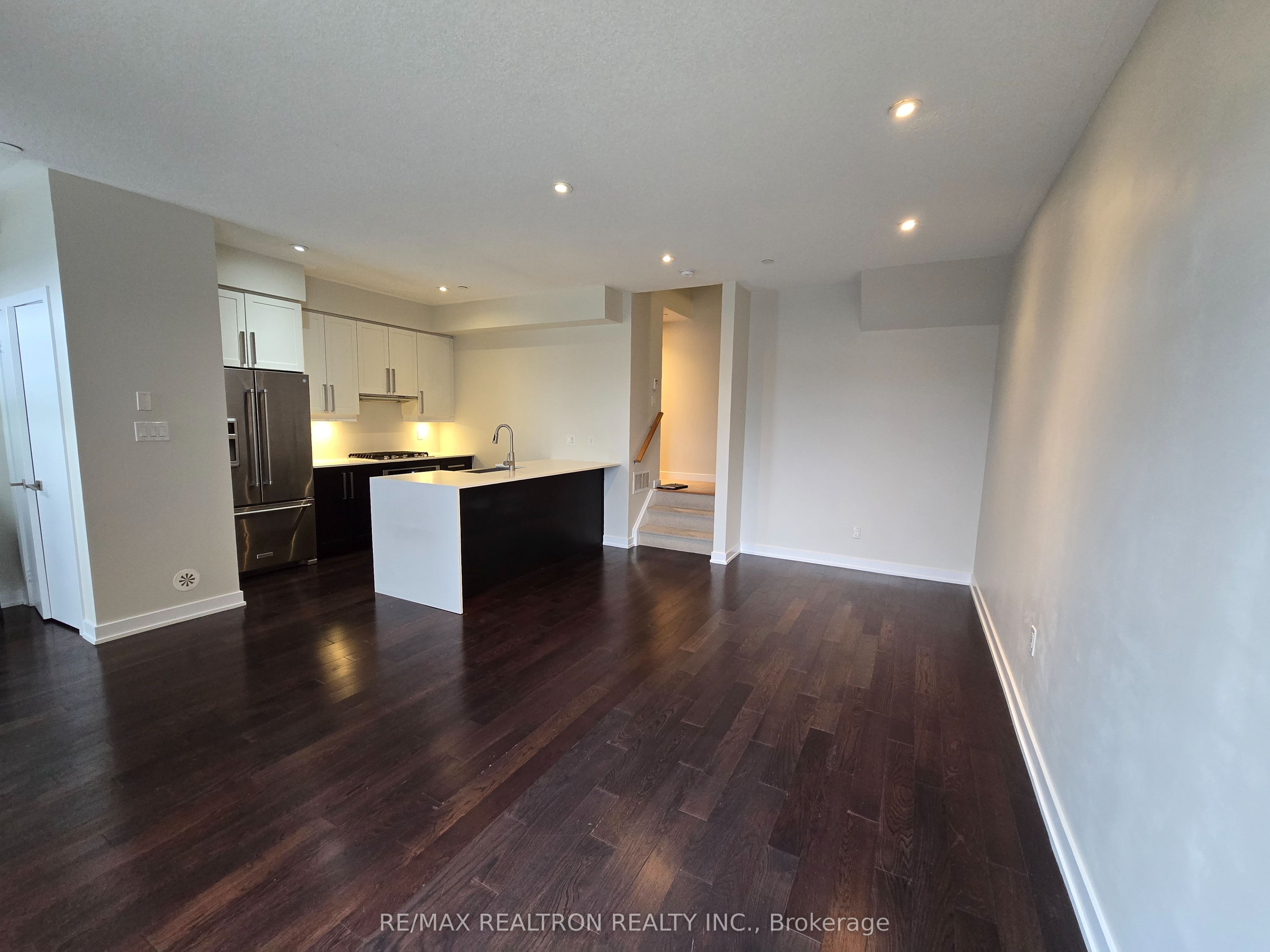 Additional image 5 of 8-4080 Parkside Village Drive, Mississauga, ON, L5B 0K2