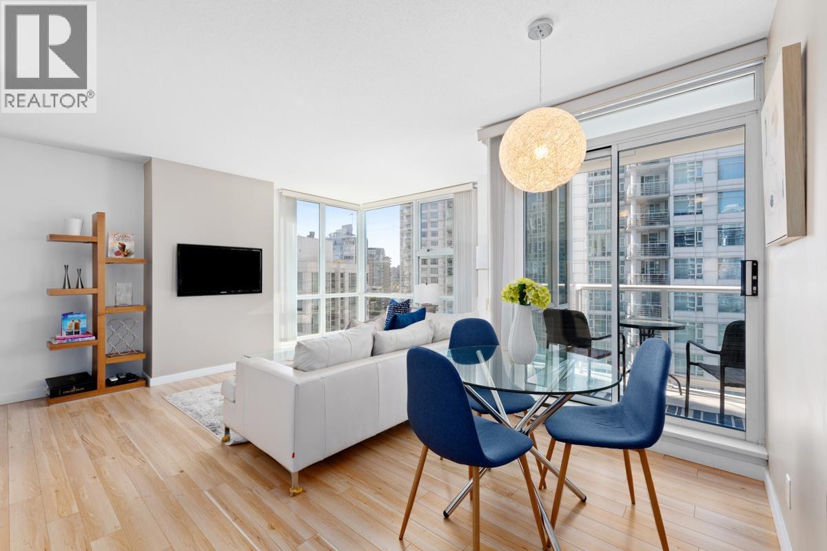 1602 193 AQUARIUS MEWS