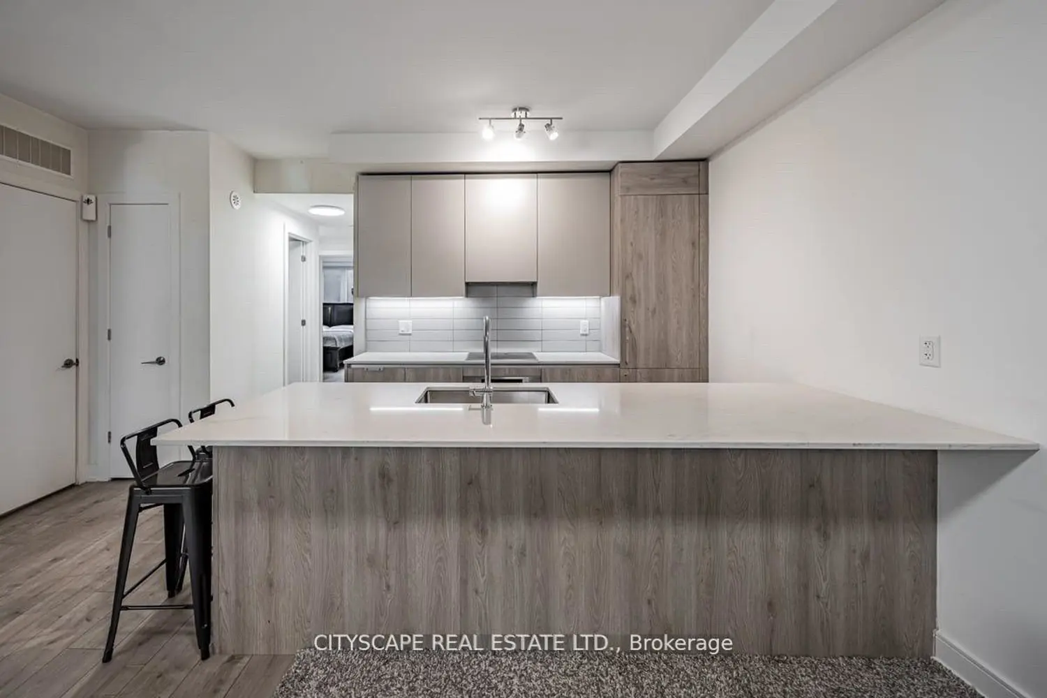 Additional image 9 of 66 Longbranch Avenue 1