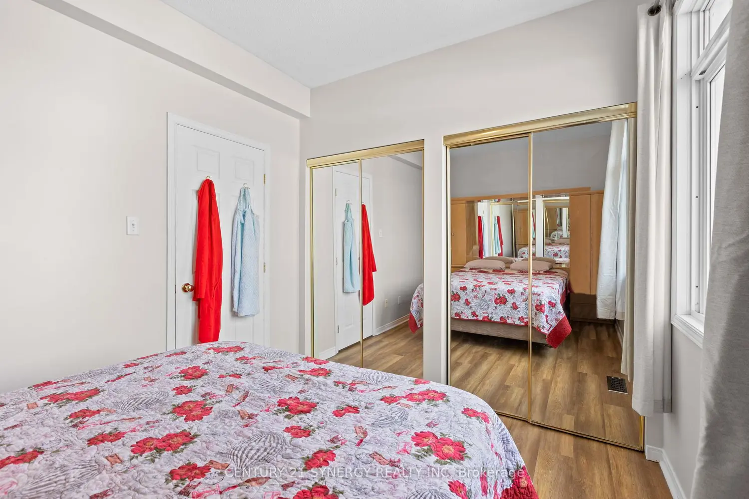 Additional image 11 of 240 Mississippi Court 12