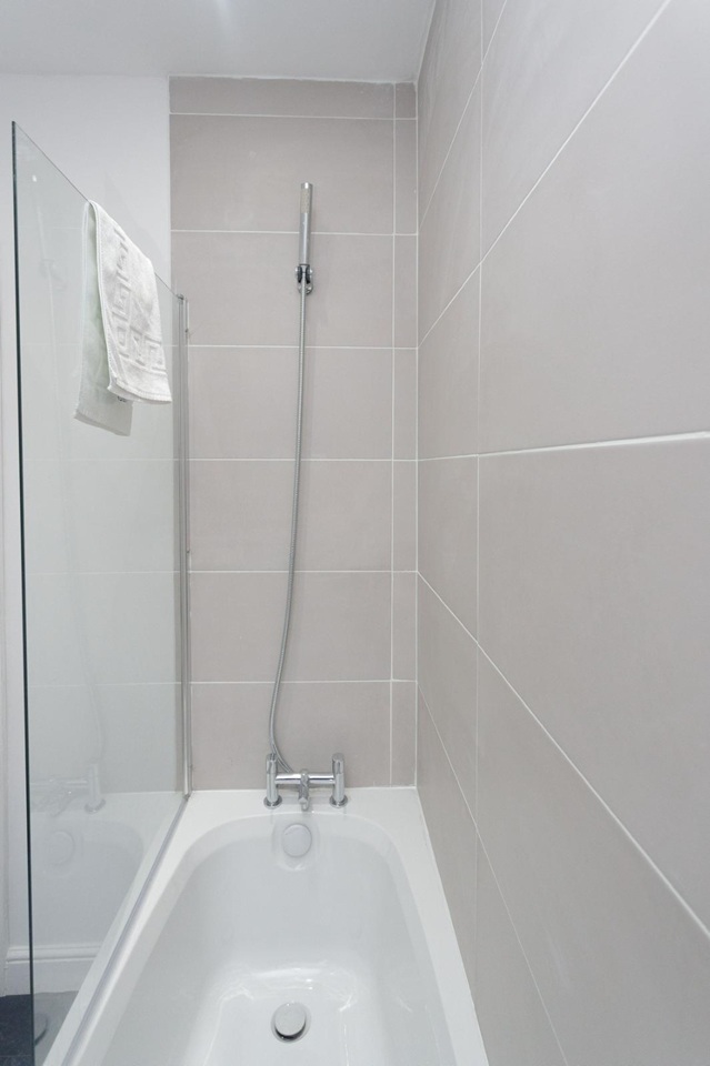 Additional image 2 of 1 Bed Flat, Leeds, LS11, N1 7GU